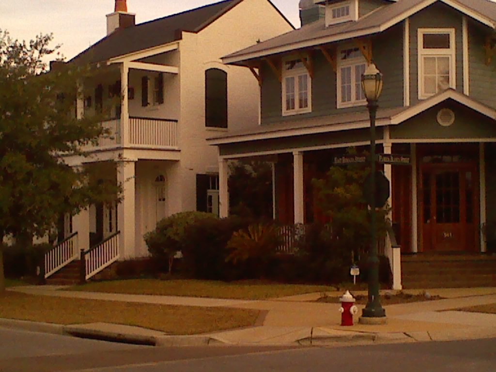 Beautiful historic homes Pensacola, Florida. alphamoon70 Flickr