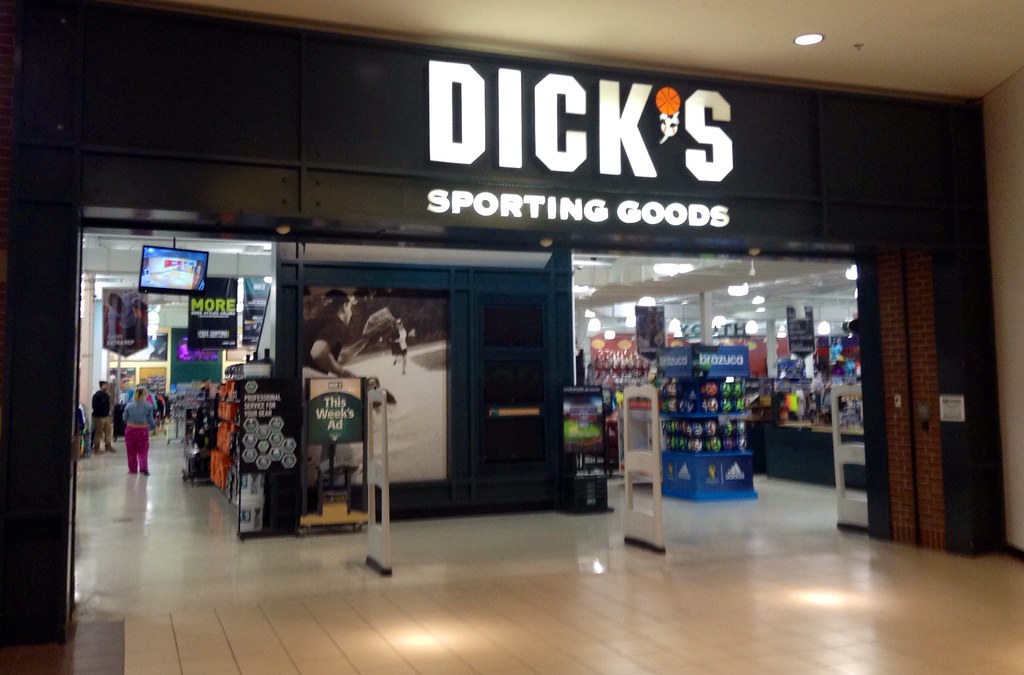 Dicks Sporting Goods Dicks Sporting Goods Store Mall Locat… Flickr