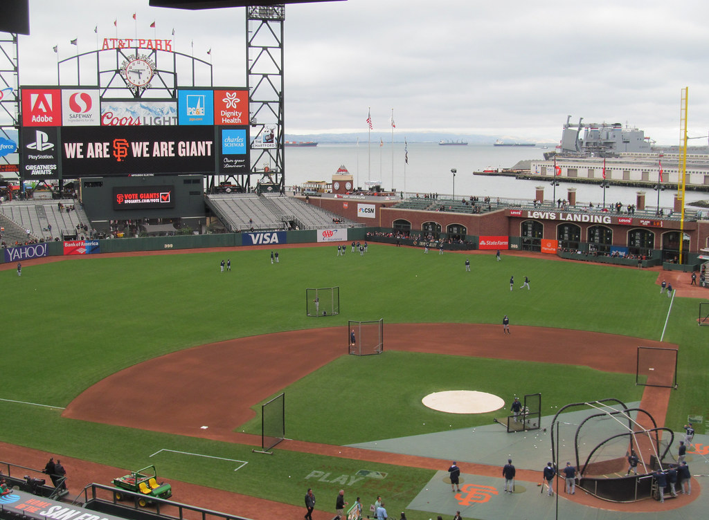 SF Giants Batting practice v the Pads, 2016 Rob Corder Flickr