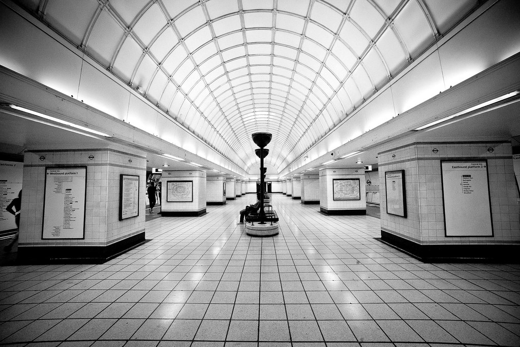 Gants Hill Tube Station Gants Hill Tube Station on the Cen… Flickr