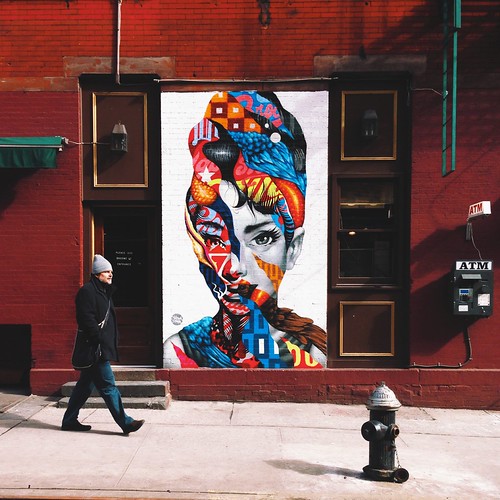 Audrey Hepburn Mural, Little Italy, NYC Street art by Tris… Flickr