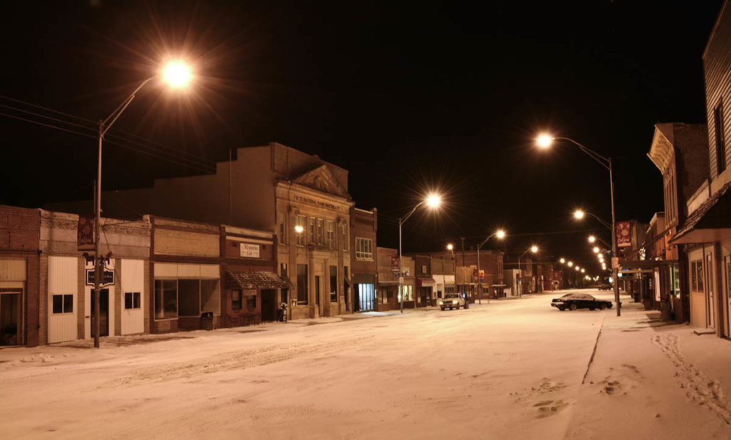 OaklandNEm Oakland, Nebraska sleeps on a cold winter night… Flickr