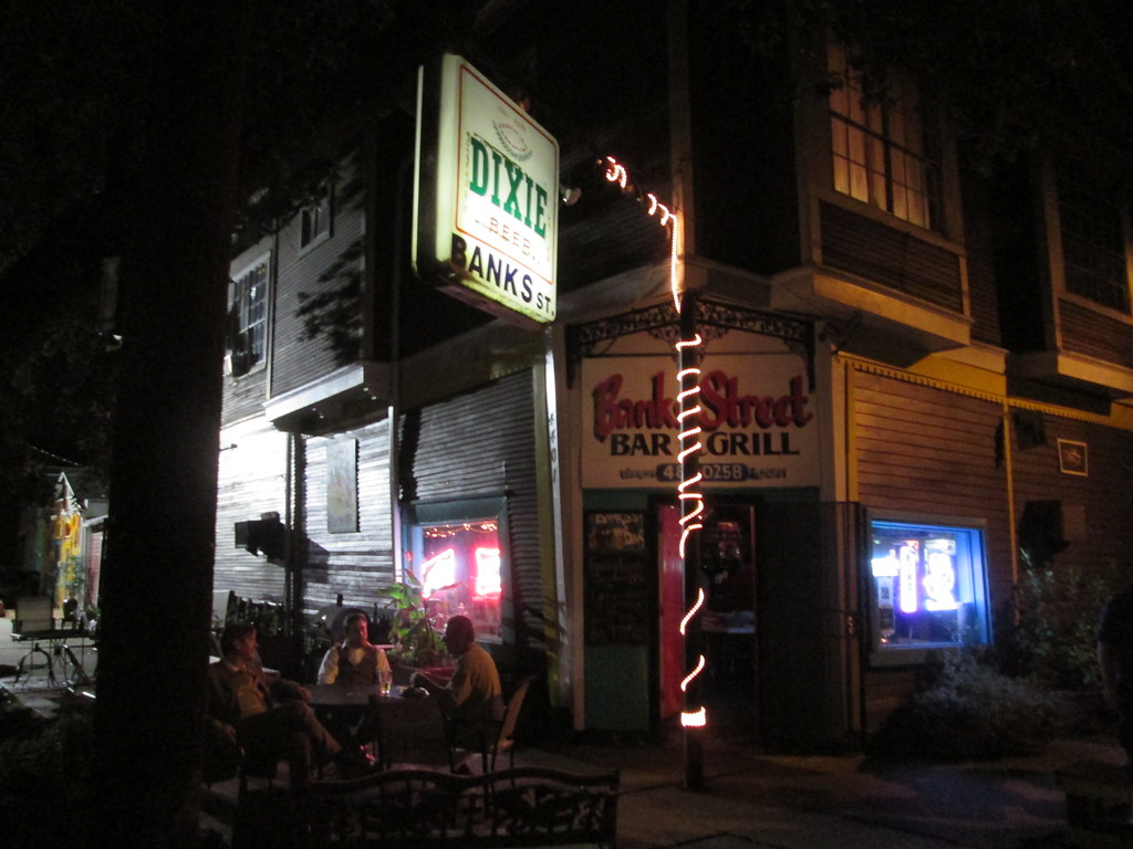 Banks Street Bar 5Oct2013 Doorway Night Banks Street Bar, … Flickr