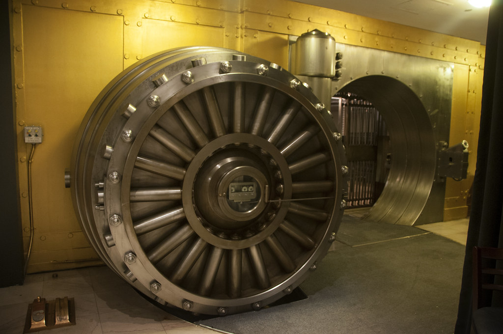 Old Bank vault at One King West Hotel & Residence, Toronto… Flickr