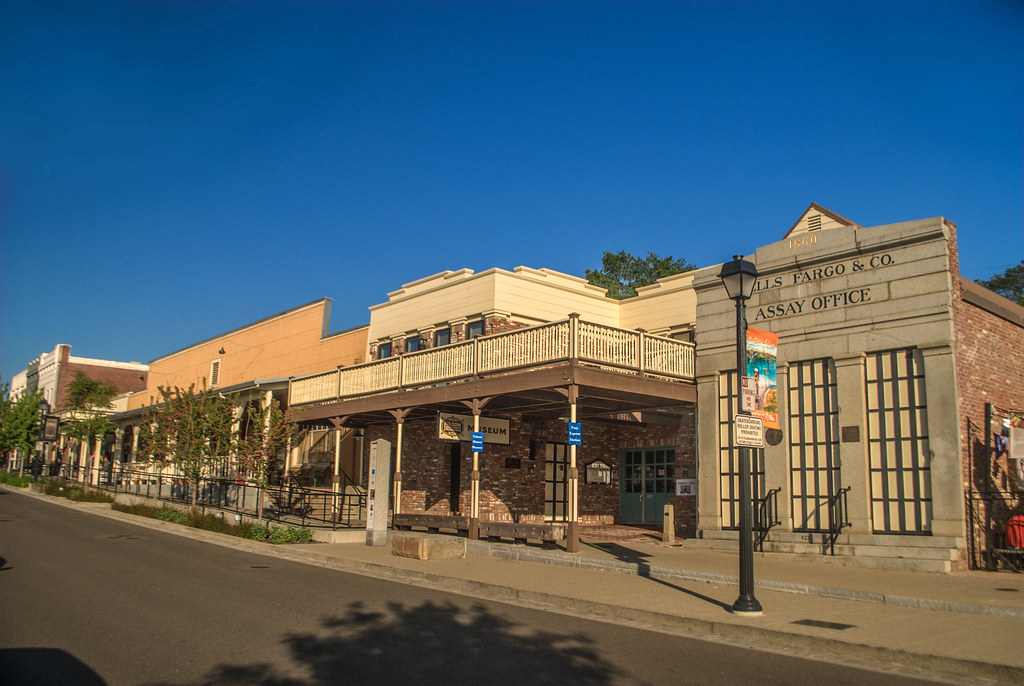 Downtown Folsom Due to Theodore Judah's Sacramento Valley … Flickr