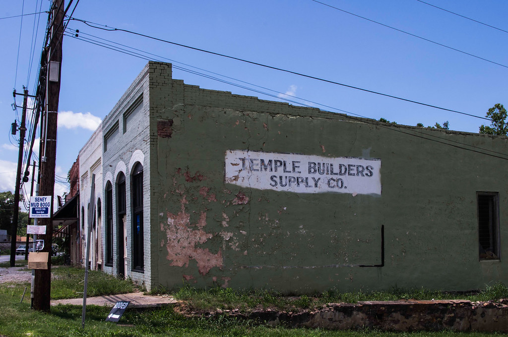 Temple Builders Supply Co. Vacant building in Temple, Geor… Flickr