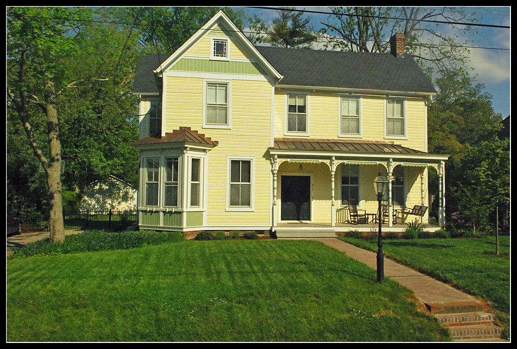 Grandma's house in Ashland, VA I photographed this charmin… Flickr