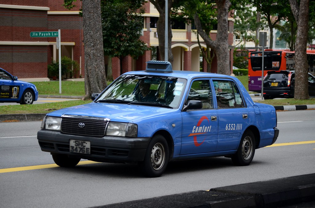 Comfort Toyota Crown Taxi nighteye Flickr