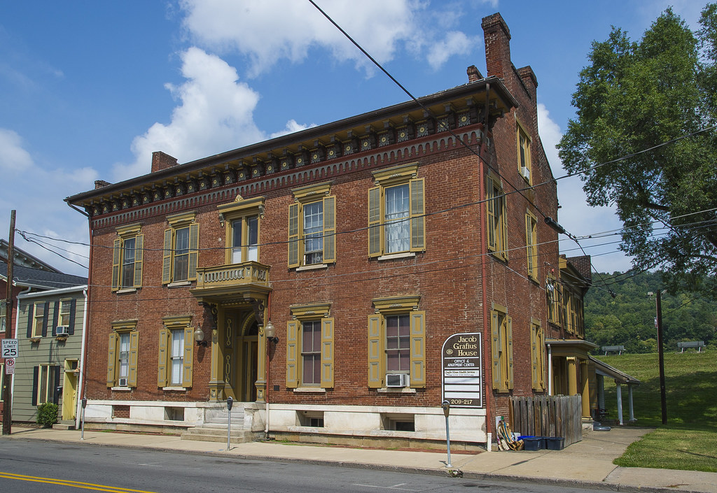 The Jacob Grafius House (1857) Lock Haven, Pennsylvania US… Flickr