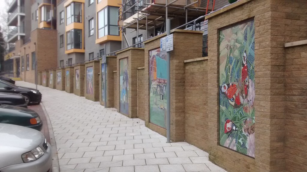 Mosaic,s at Thornhill , Southampton , England Parts of Tho… Flickr