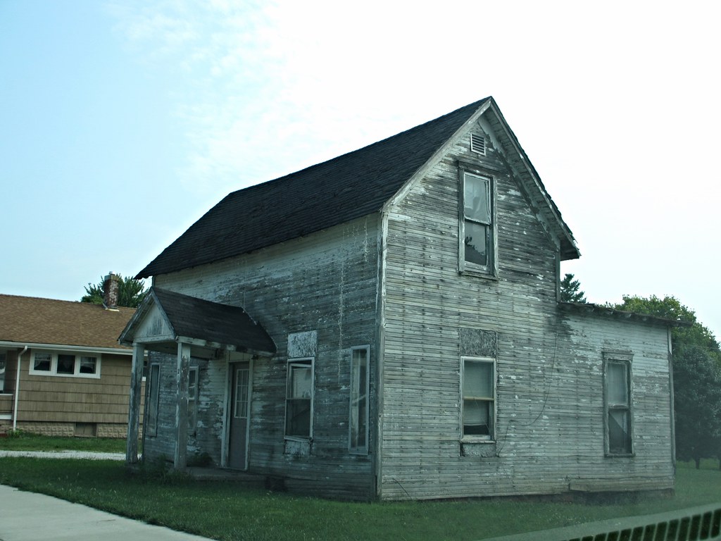 Unpainted house, Summitville, Indiana Paul McClure Flickr