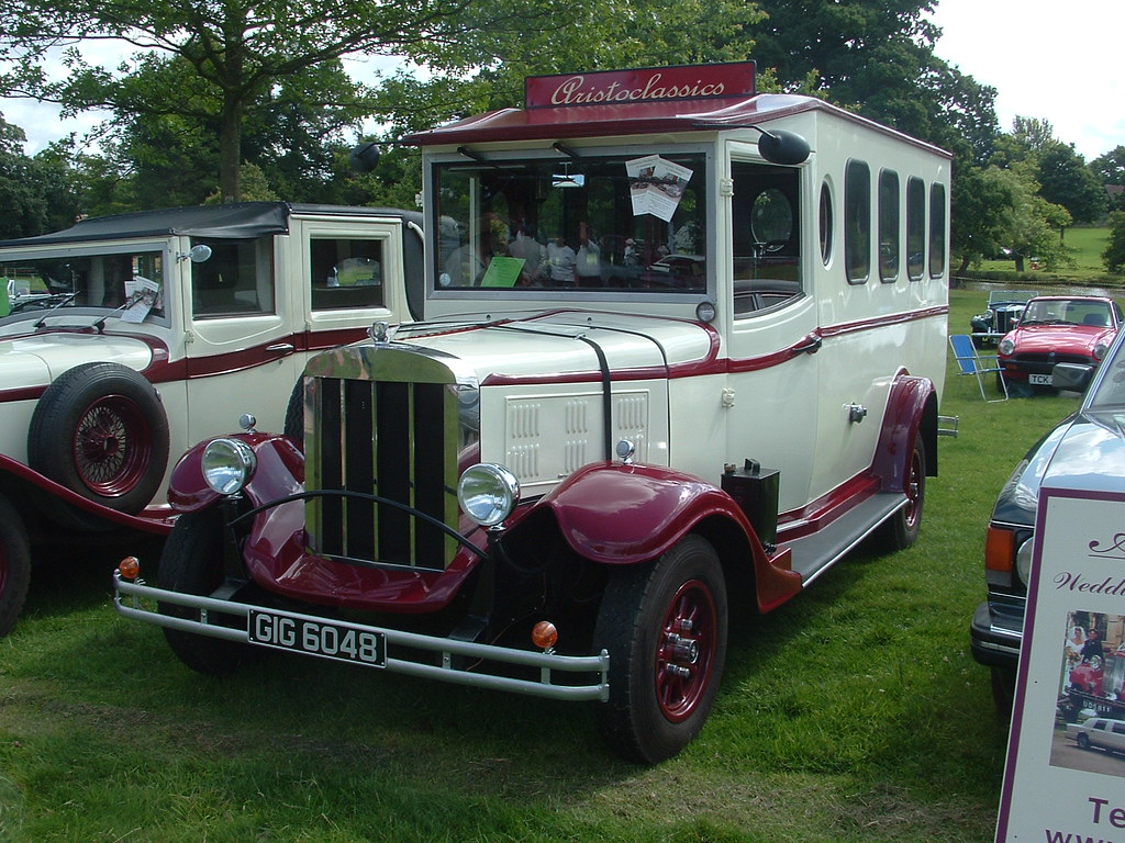 Asquith (?) Mascot GIG6048 replica vintage wedding bus Flickr