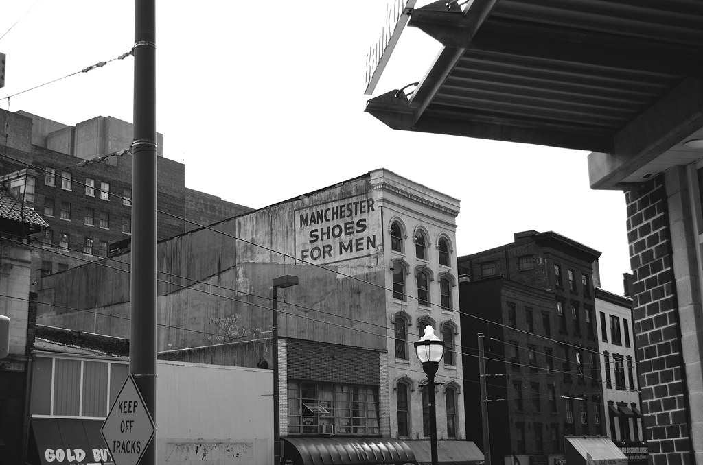 Howard Street 3 Howard St Saturday afternoon jon verseau Flickr