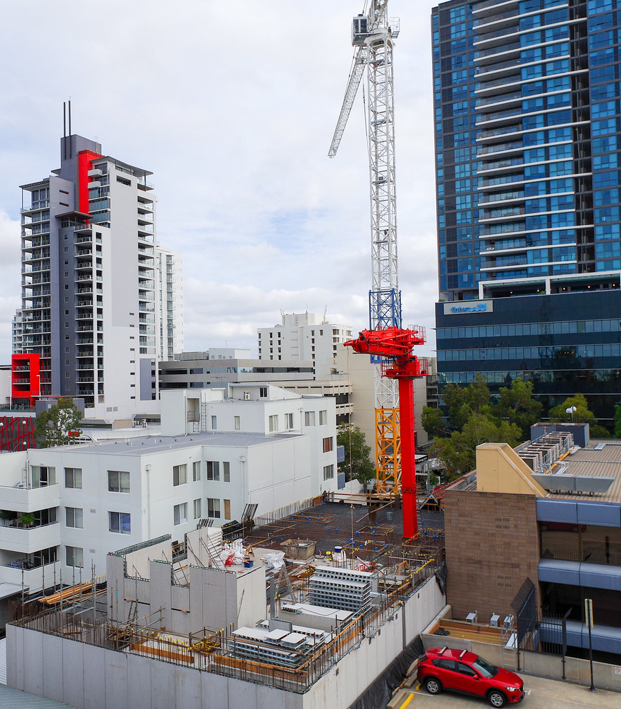 KS11074 Perth Western Australia Pentax Ks1 +DA 15 LTD