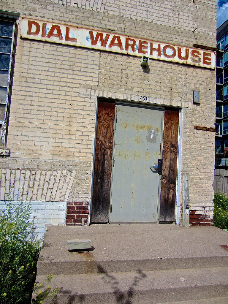 Dial Warehouse, Minneapolis, MN Dial Warehouse building, 7… Flickr