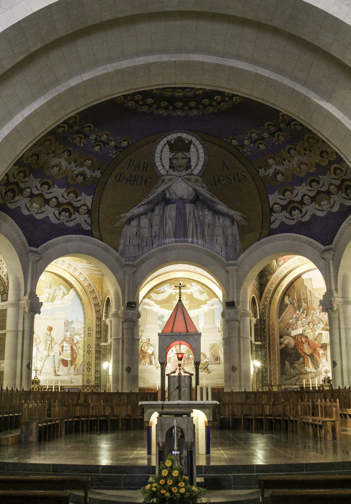 Rosary Basilica in Lourdes "At the side of and indeed wi… Flickr