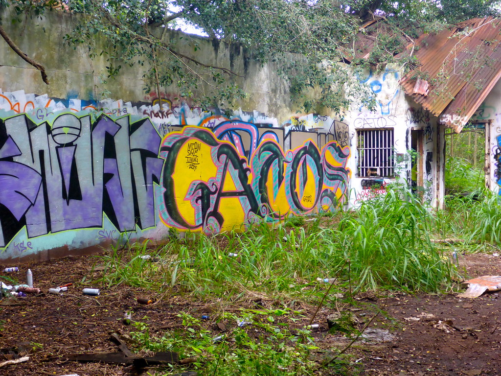 UrbEx / Graffiti / North Shore / Oahu / Hawaii Graffiti ar… Flickr