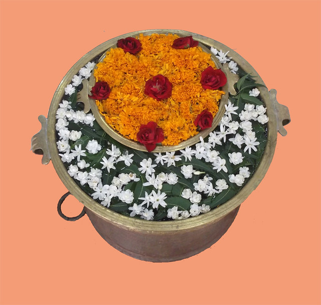 Flower Decoration at Banaras Art Gallery Assi Varanasi dat… Flickr