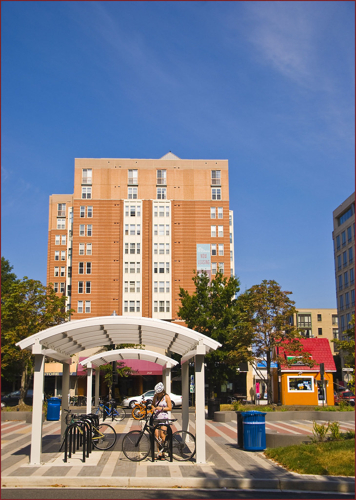 Bike Stand Clarendon (VA) Metro Station Arlington (VA) … Flickr