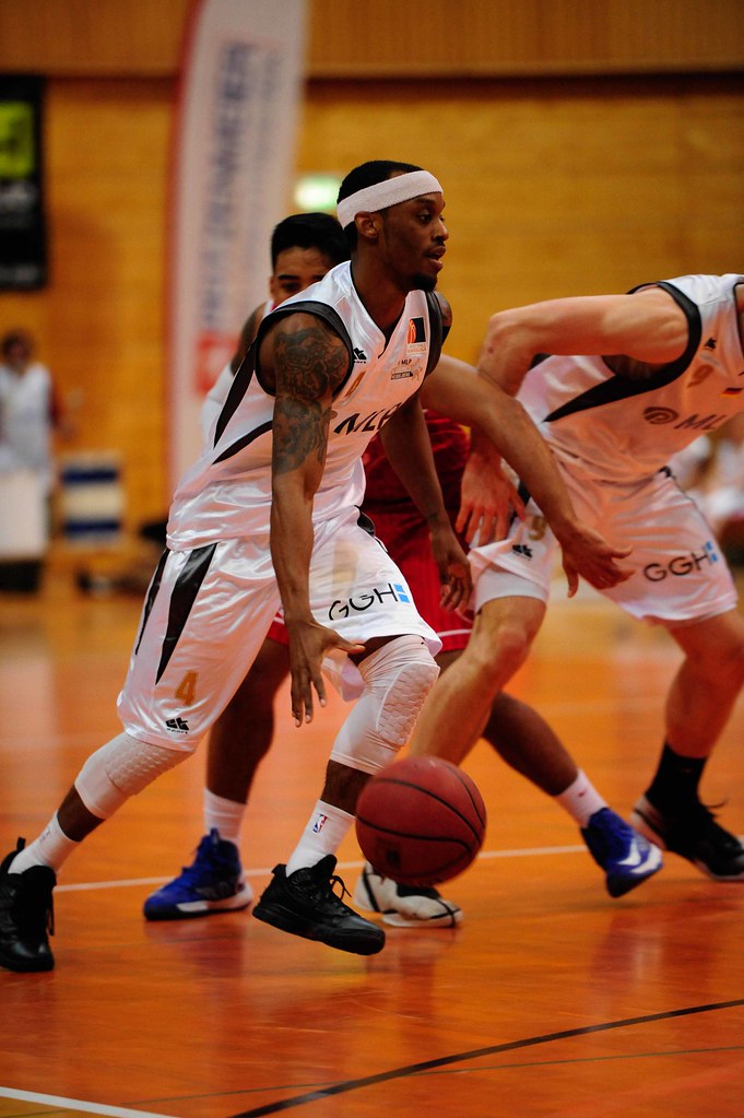 BasketballProAHeidelbergLeverkusen201401262168.jpg Flickr