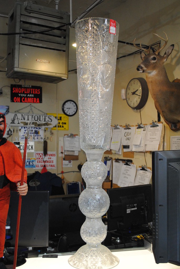 Tall Crystal Floor Vase This is a magnificent and extremel… Flickr