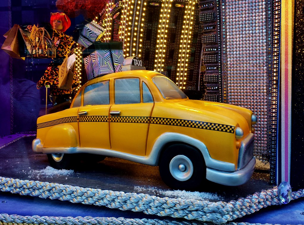 Bloomingdale's 2013 Holiday Show Windows Dropped by Bloomi… Flickr