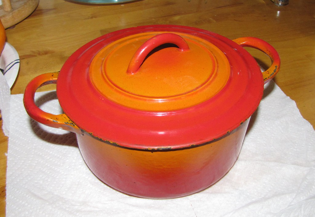 Le Creuset French Oven, 1950s? Found at Goodwill for 6. T… Flickr