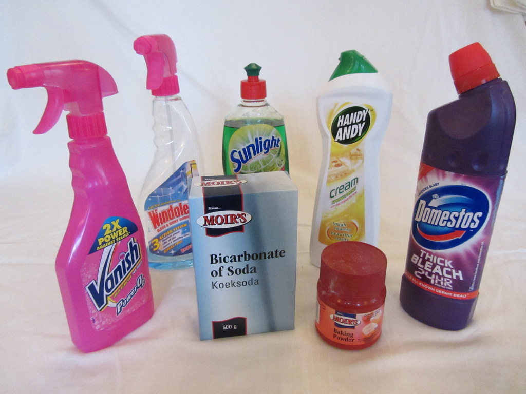 Various household cleaning products (bases) Siyavula Education Flickr