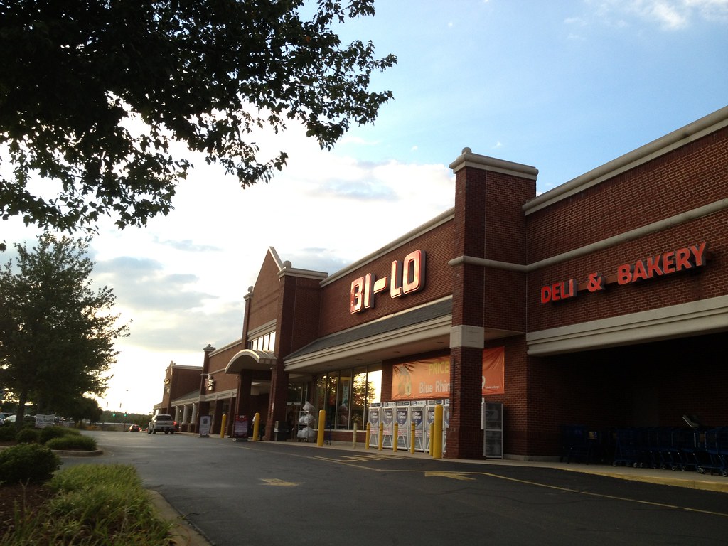 Winn Dixie (now BiLo) Lake Wylie, SC 6 Mike Kalasnik Flickr