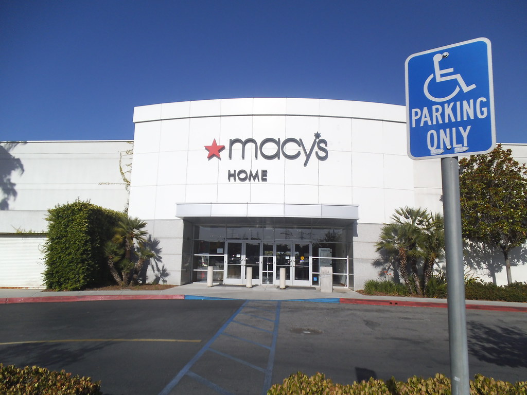 Macy's Home Facade And now to the retail portion of the ro… Flickr