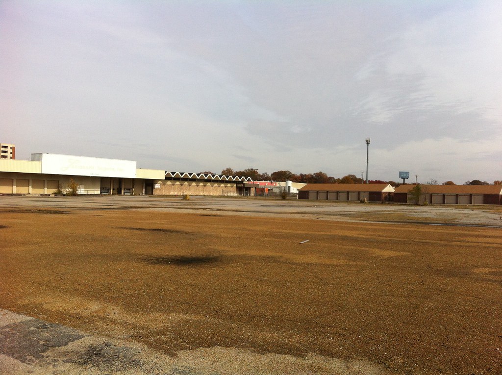 Former The Treasury Lamar Ave, Memphis This morning I fi… Flickr