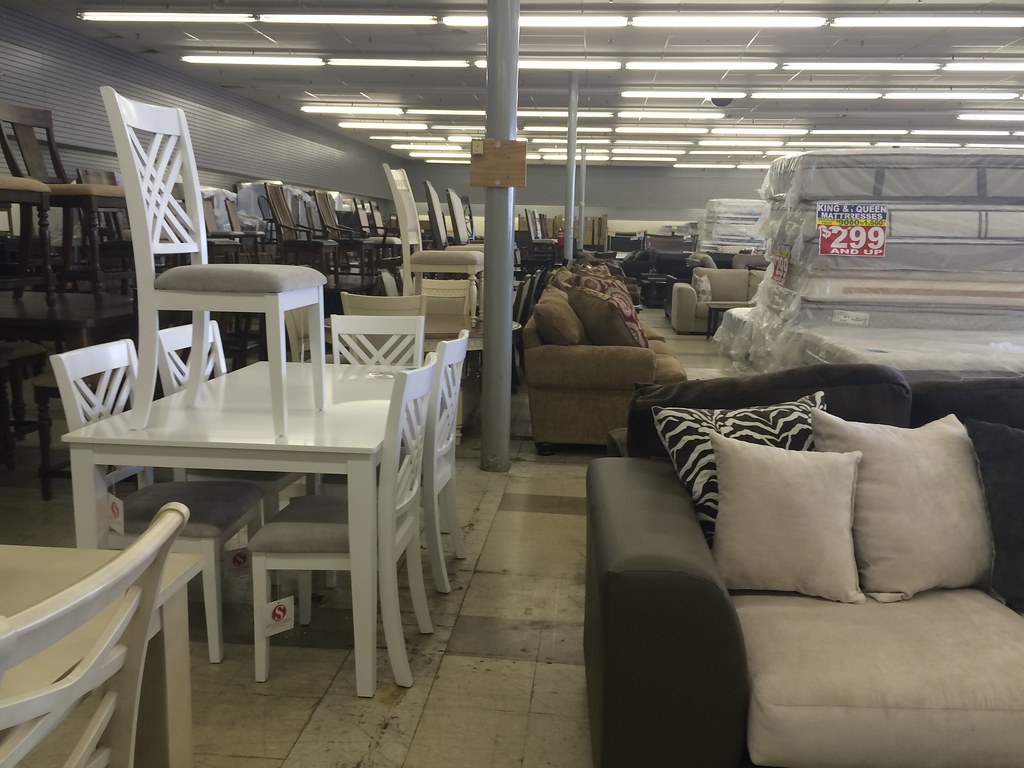 Overstock Furniture (Former Micheals) Javier Luevano Flickr