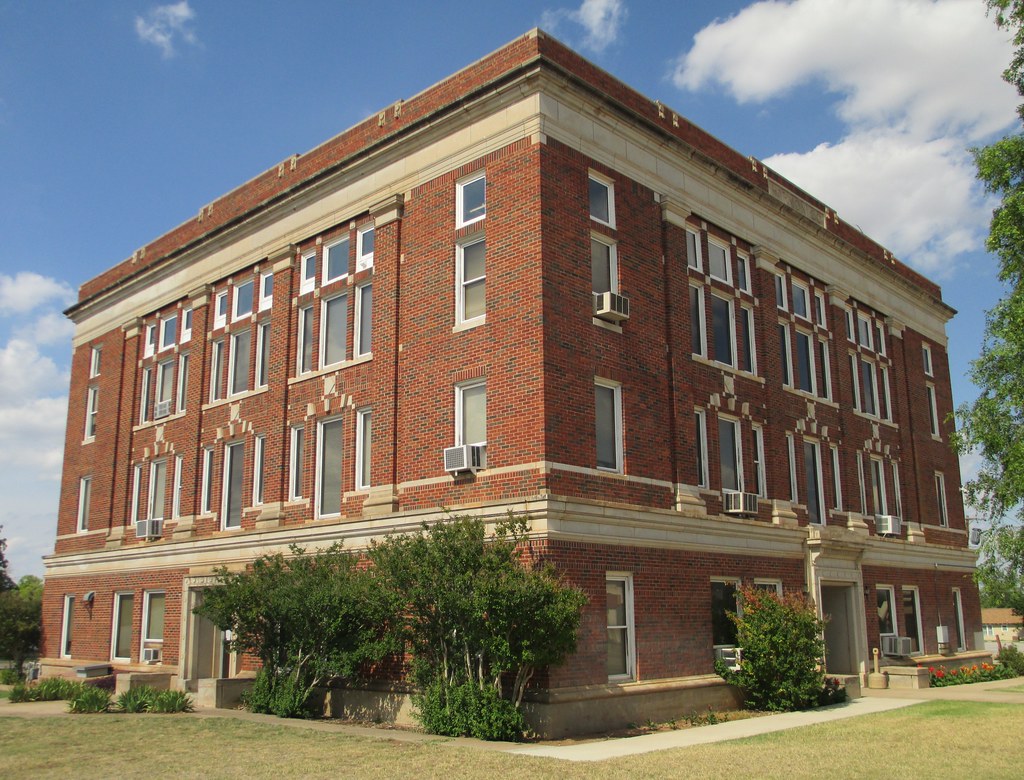 Harmon County Courthouse (Hollis, Oklahoma) This courthous… Flickr