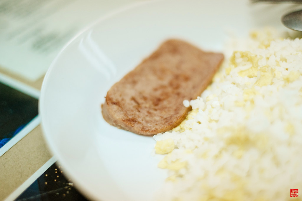 Spam with Egg & Rice Gerd Diet 1pc SPAM with egg and ric… Flickr