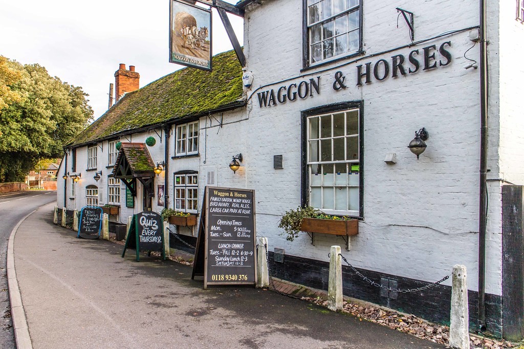 Twyford Wagon and Horses pub at the west end of the villag… Flickr