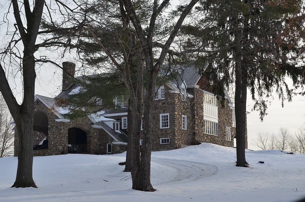 Goshen Mansion 2 Coming back from my morning coffee, I had… Flickr