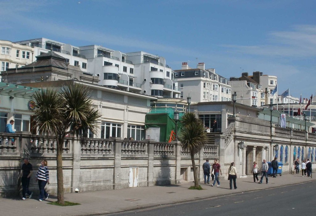 P5050264 Van Alen Building viewed from Madeira Drive, Brig… Flickr