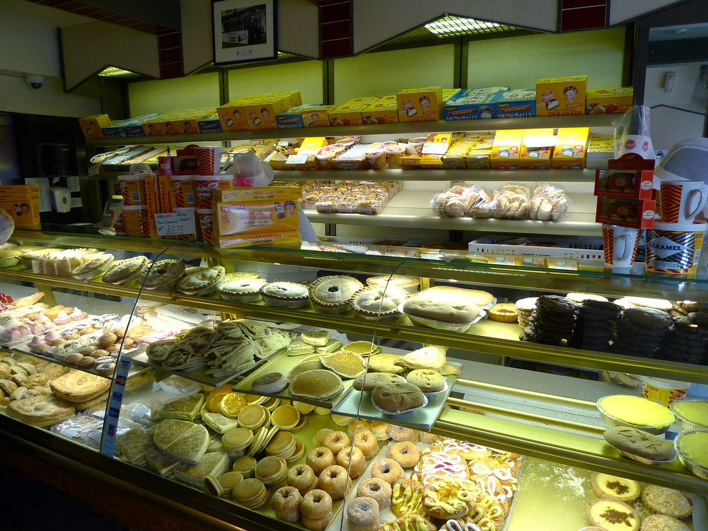 pie and cake shop tunnocks tea rooms on the high st udding… Flickr