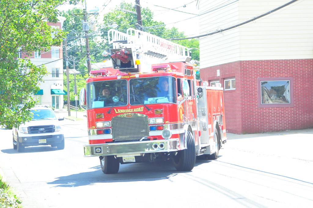Lawrence Road Fire Company Telesquirt 22 2003 KME FireStix… Flickr