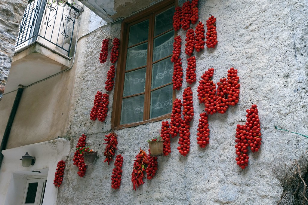 Sun dried tomatoes AMartinH Flickr