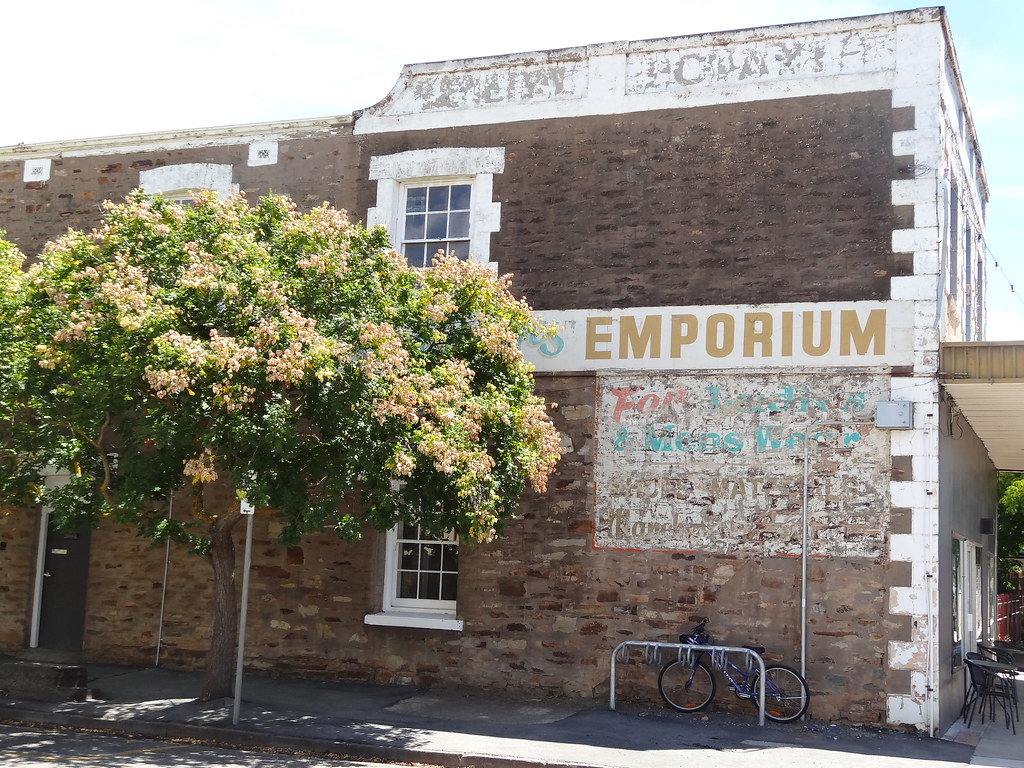 Riverton. Hammers Emporium Store built around 1870. Old ad… Flickr