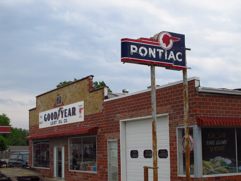 Rockwell City, Iowa Pontiac sign at Leist Oil Co. Jasperdo Flickr