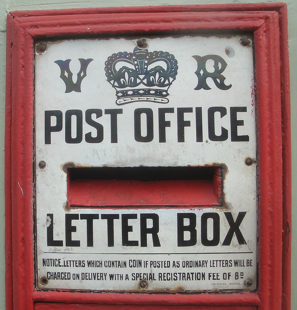 [18170] Matlock VR Post Box Matlock Green, Matlock, Derb… Flickr