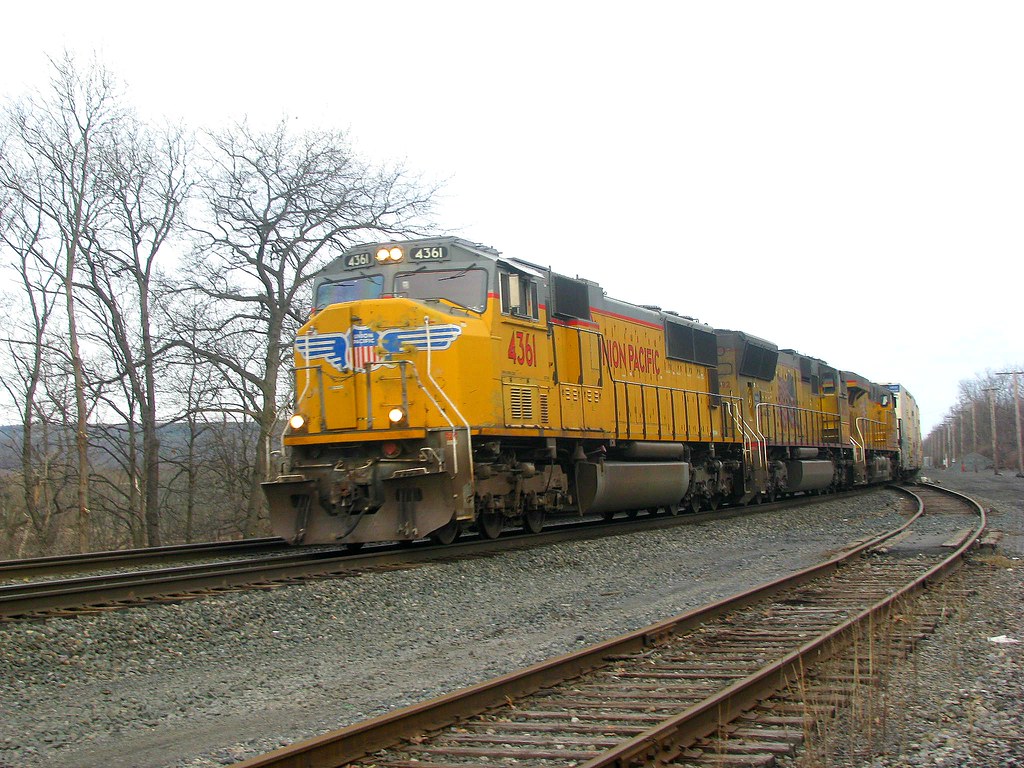 Salad Bowl Express CSX Q091 the UP Produce train Screams W… Flickr