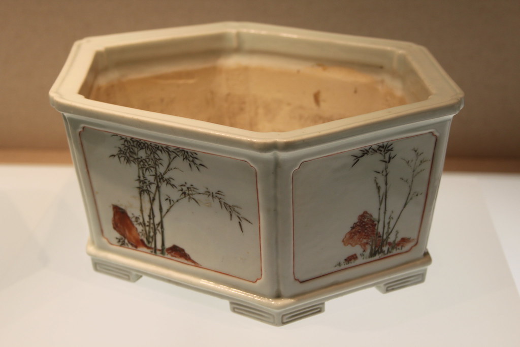 Qing Porcelain National Museum Porcelain Gallery. Complet… Flickr