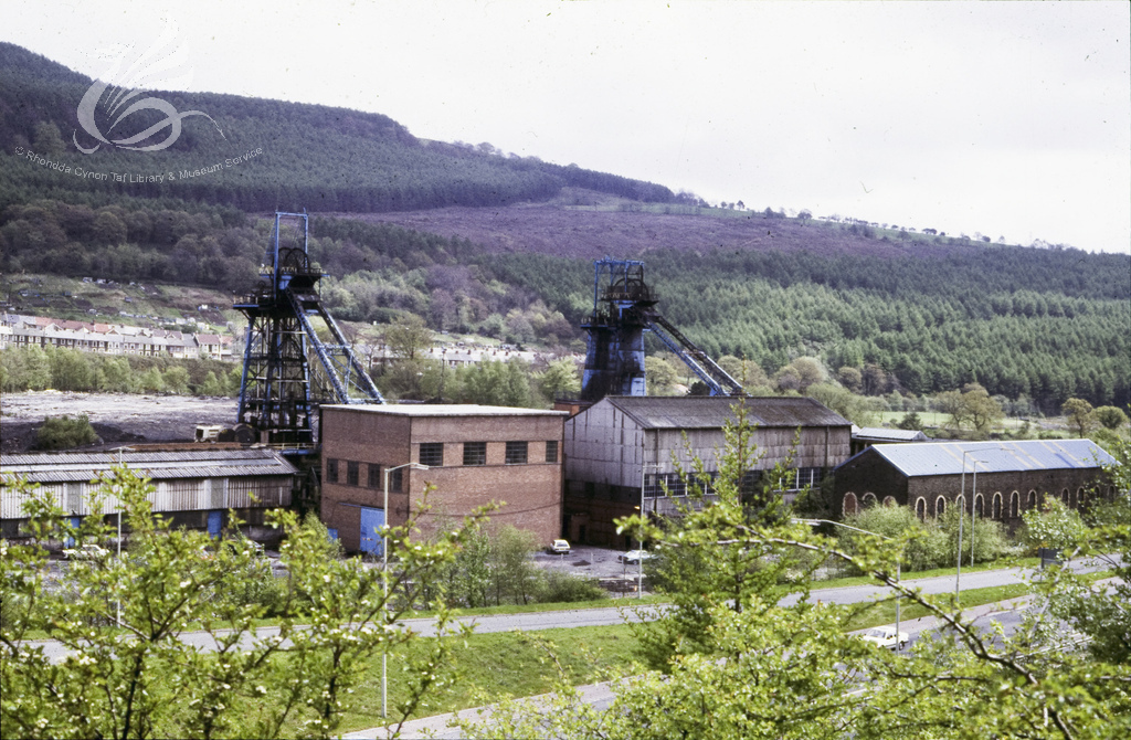 abercynon1 Abercynon colliery c1970s riggers2009 Flickr