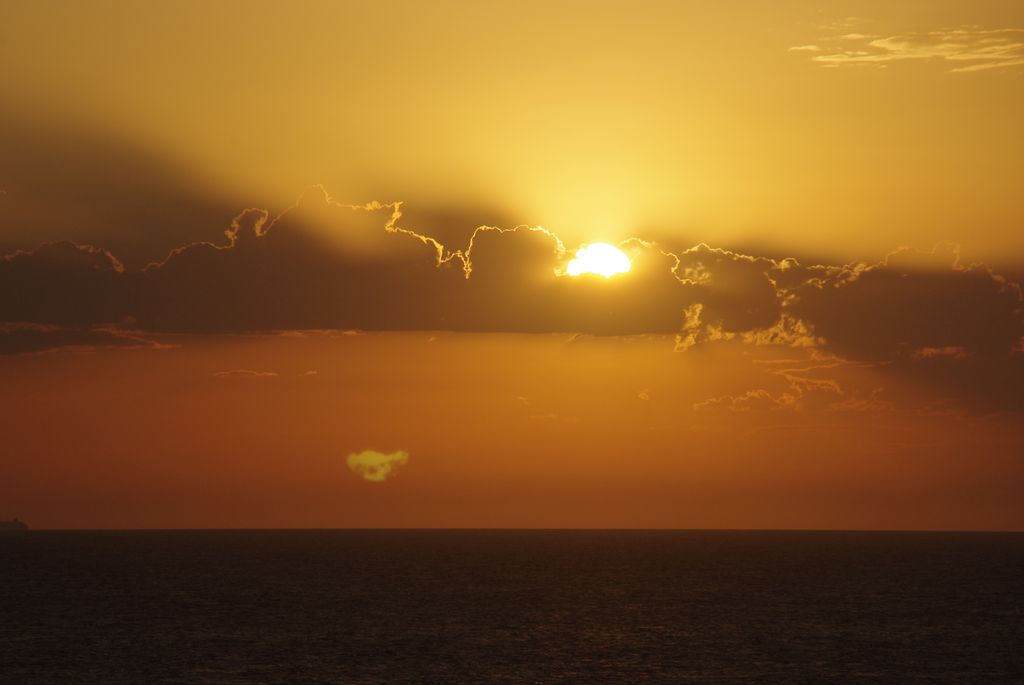 Malte lever de soleil sur la Méditerranée Un autre curio… Flickr