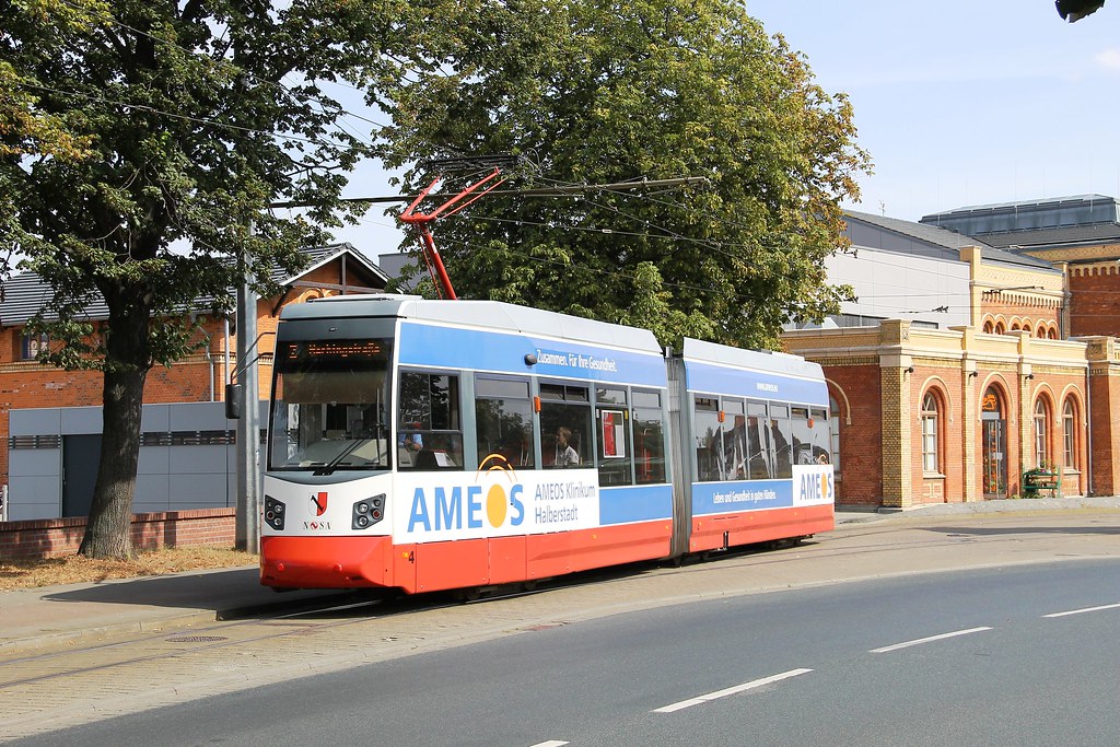 Trams in Halberstadt (D) Tram nr 4 LIJN2 2/09/2016. Flickr