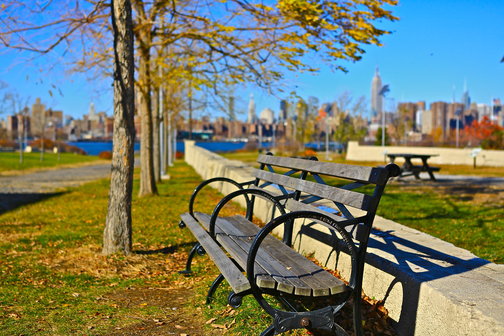 East River Park May you have a wonderful weekend !! Liping Photo