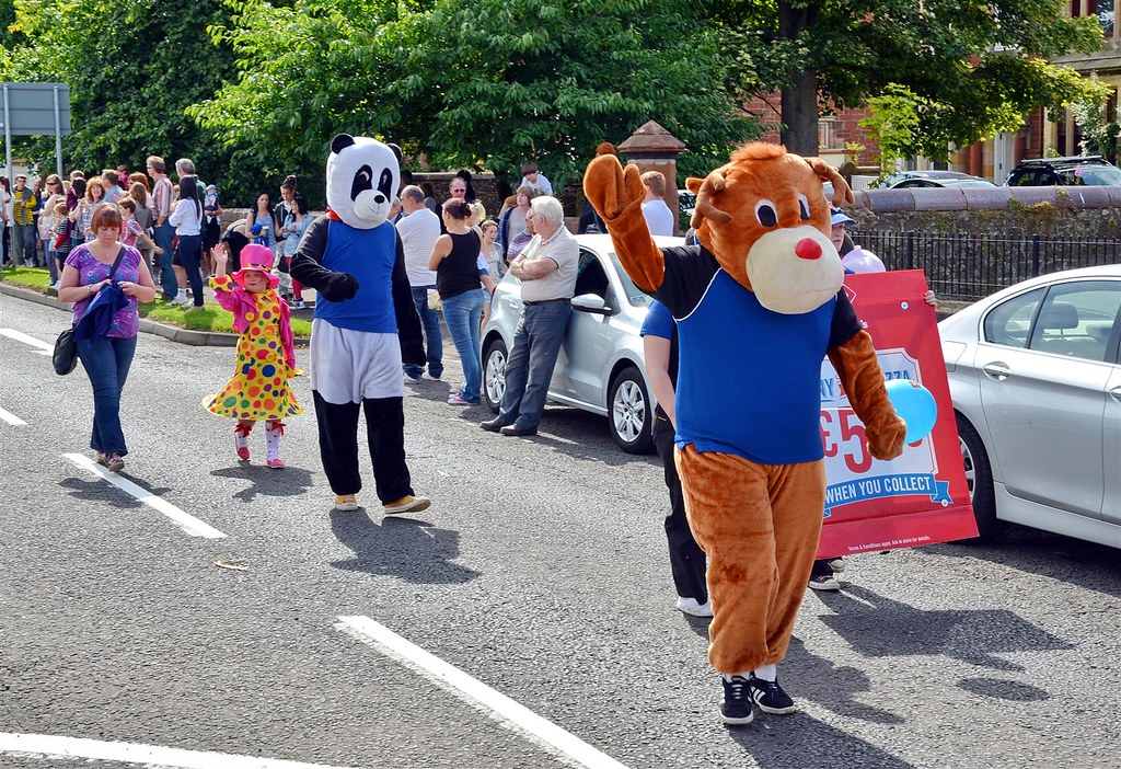 Irvine marymass festival, kilwinning road Thomas Flickr